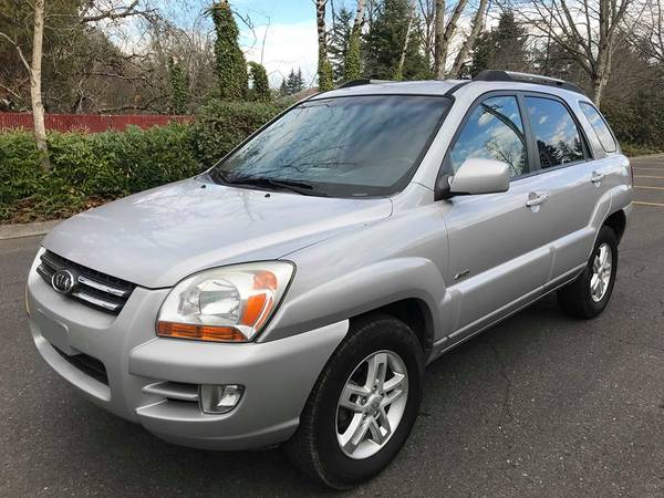2006 KIA SPORTAGE EX AUTOMATIC 6CYLINDER 4X4 LEATHER MOON ROOF WOW!!!! for sale in Gresham, OR – photo 2
