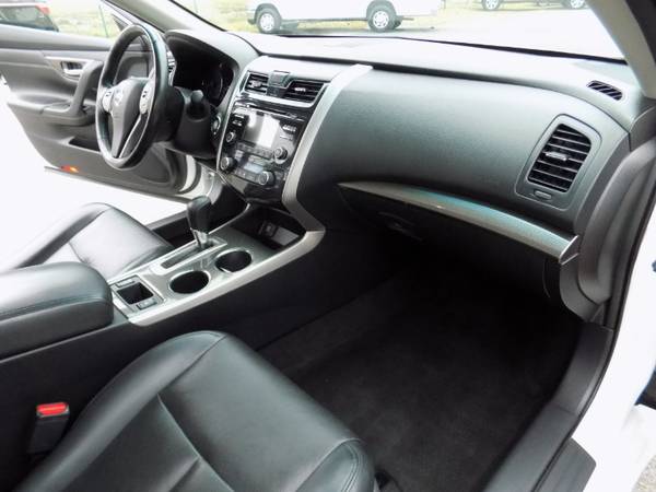 2015 Nissan Altima 2 5 SV - - by dealer - vehicle for sale in Jacksonville, FL – photo 16