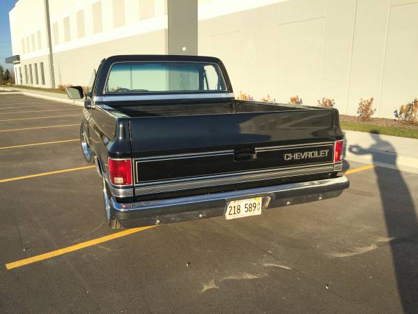 1984 Chevy Silverado - short bed pickup - cars & trucks - by owner -... for sale in Wheaton, IL – photo 9