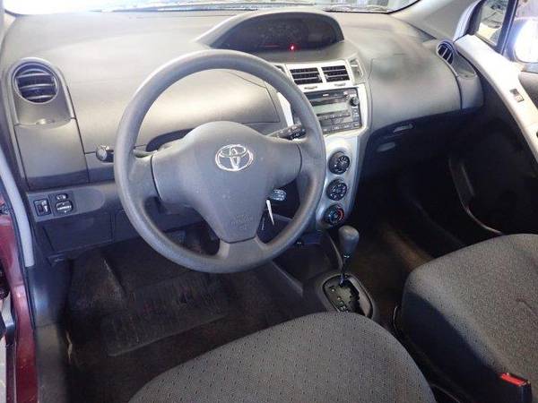 2009 Toyota Yaris Base - hatchback for sale in Cincinnati, OH – photo 9