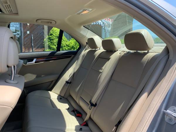 2013 Mercedes-Benz C300 - 2, 000 DOWN - AWD/LOADED/EXTRA CLEAN! for sale in Cheswold, DE – photo 9