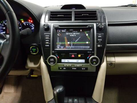2014 Toyota Camry XLE Hybrid - - by dealer - vehicle for sale in Portland, ME – photo 13