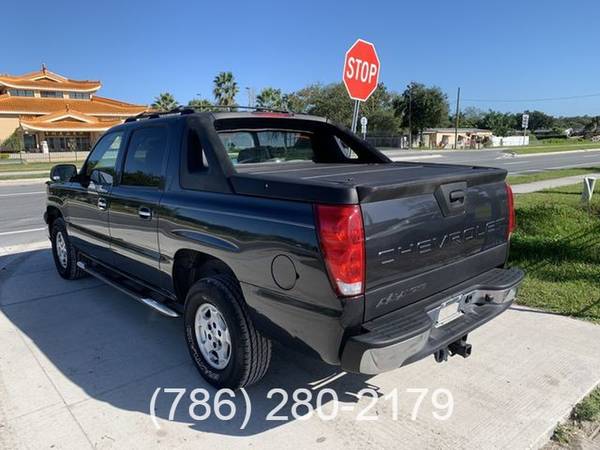 2005 Chevrolet Avalanche 1500 LT Sport Utility Pickup 4D 5 1/4 ft -... for sale in Orlando, FL – photo 3