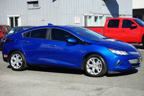 ✭2017 Chevrolet Volt Premier only 30k miles loaded with options -... for sale in San Rafael, CA – photo 2