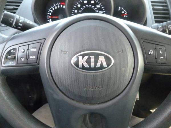 2013 Kia Soul Base 4dr Crossover 6M - - by dealer for sale in Hudson, WI – photo 17