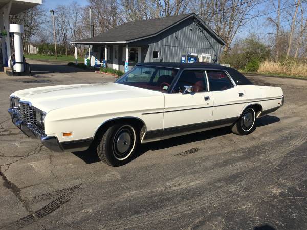 1972 Ford LTD 4dr LOW MILES NO RUST HERE! - - by for sale in Painesville , OH – photo 2