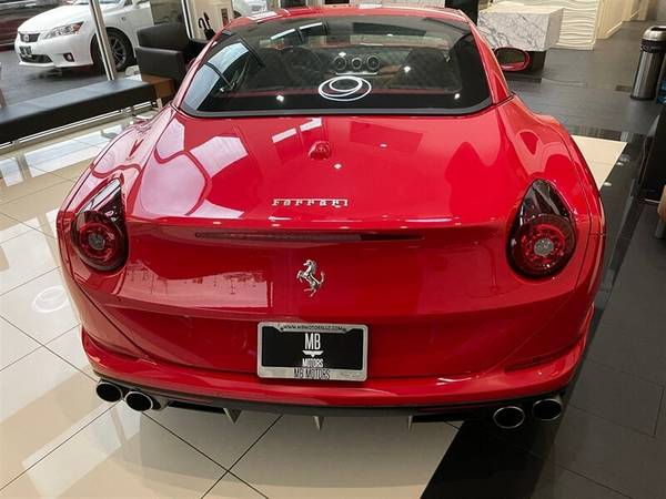 2017 Ferrari California T Convertible Convertible for sale in Bellingham, WA – photo 7