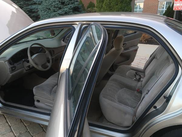 2004 BUICK CENTURY 96,000 miles Grandpa’s Buick - cars & trucks - by... for sale in Chicago, IL – photo 9
