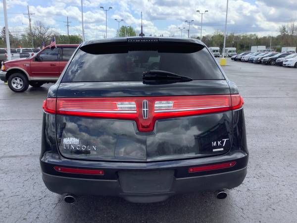 Sharp! 2010 Lincoln MKT! Third Row! Clean! - - by for sale in Ortonville, MI – photo 4