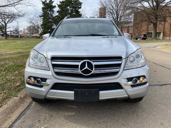 2011 Mercedes-Benz GL-450 4MATIC FULLY-LOADED SUV EXCELLENT for sale in Saint Louis, MO – photo 2
