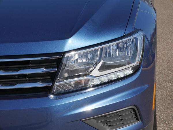 2020 Volkswagen VW Tiguan SE - cars & trucks - by dealer - vehicle... for sale in Inver Grove Heights, MN – photo 10