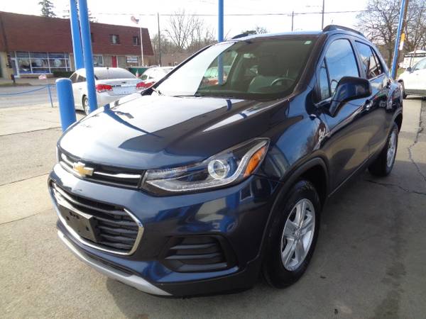 2019 Chevrolet Trax LT 13,000 Miles - 12 Months Warranty - cars &... for sale in Toledo, OH – photo 3