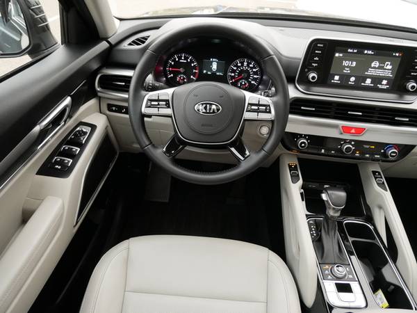 2020 Kia Telluride S - - by dealer - vehicle for sale in VADNAIS HEIGHTS, MN – photo 16