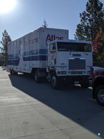 Box truck & Semi with Trailer for sale in Cedar Ridge, CA – photo 3