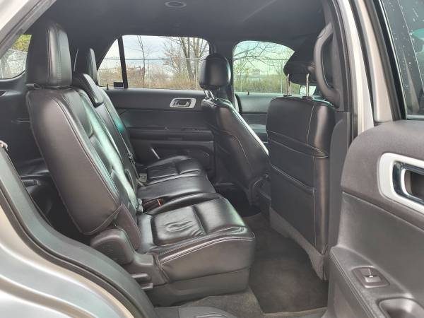 2012 FORD EXPLORER XLT 4WD AWD 3.5 V6 LEATHER SEATS - cars & trucks... for sale in STATEN ISLAND, NY – photo 17