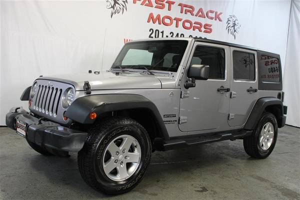 2013 JEEP WRANGLER UNLIMITED SPORT - PMTS. STARTING @ $59/WEEK -... for sale in Paterson, NJ – photo 3