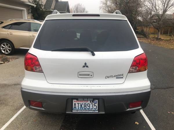 2004 Mitsubishi Outlander 4dr AWD LS - - by dealer for sale in College Place, OR – photo 8