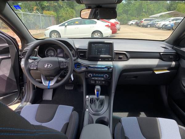 2020 Hyundai Veloster 2.0 FWD Hatchback for sale in Slidell, LA – photo 19