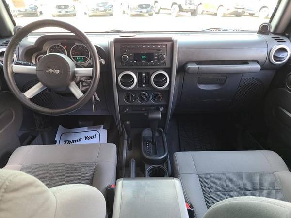 2008 Jeep Wrangler 4WD 4dr Unlimited Sahara (TOP RATED DEALER AWARD for sale in Waterbury, CT – photo 15