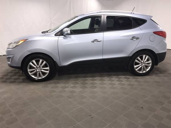 2012 Hyundai Tucson GLS -NOT A Pre-Approval! for sale in Bloomington, IL – photo 12