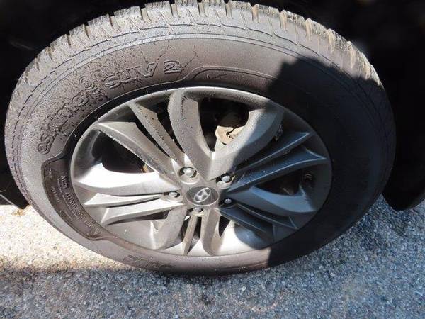 2015 Hyundai Tucson SE - SUV - - by dealer - vehicle for sale in Cincinnati, OH – photo 9