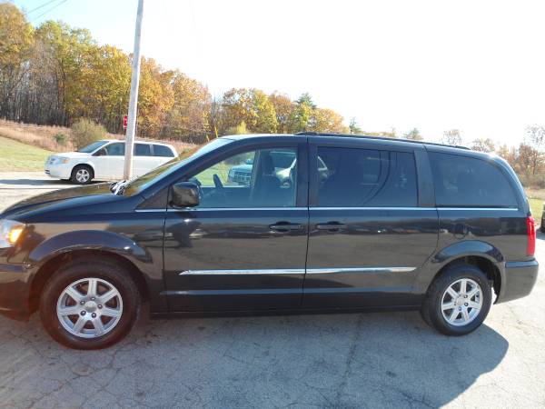 Chrysler Town Country Van Leather New Tires **1 Year Warranty** -... for sale in hampstead, RI – photo 10