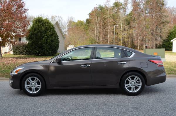 2015 Nissan Altima 2.5L 4CYL Automatic 41K miles - cars & trucks -... for sale in Inman, SC – photo 6