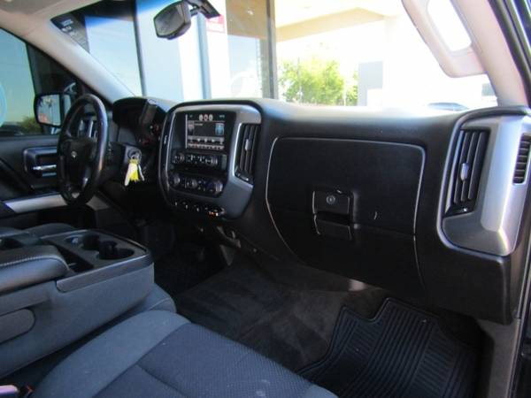 2014 Chevrolet Silverado 1500 2WD Crew Cab 153.0" LT w/1LT for sale in Watauga (N. Fort Worth), TX – photo 17