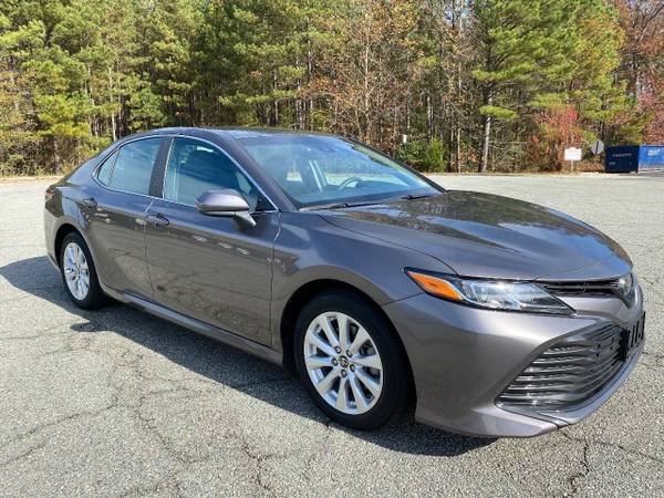 2018 *Toyota* *Camry* *LE Automatic* Charcoal - cars & trucks - by... for sale in Sandston, VA – photo 14