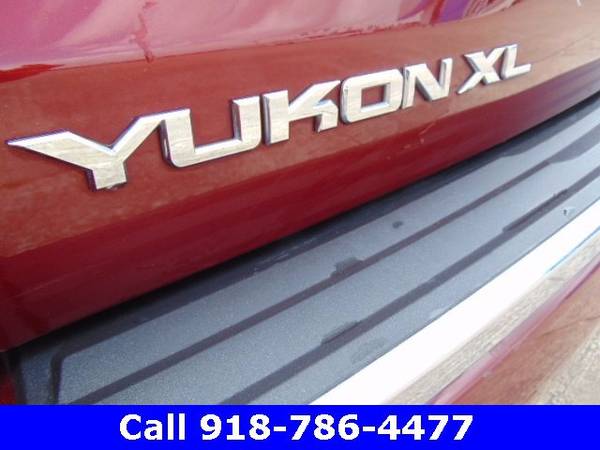 2019 GMC Yukon XL Denali suv Red - cars & trucks - by dealer -... for sale in Grove, AR – photo 2