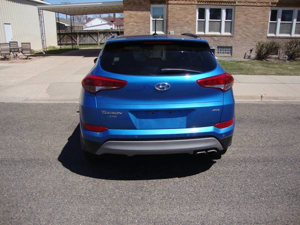 2017 Hyundia Tucson AWD - - by dealer - vehicle for sale in Sidney, NE – photo 5
