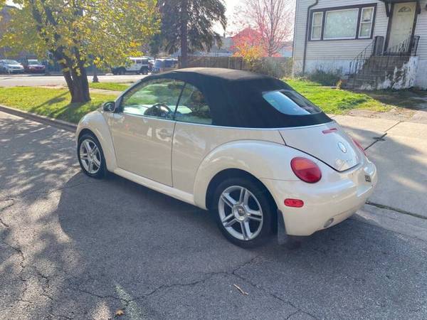 2005 Volkswagen New Beetle Convertible GLS 1.8T 2dr Turbo... for sale in Maywood, IL – photo 5
