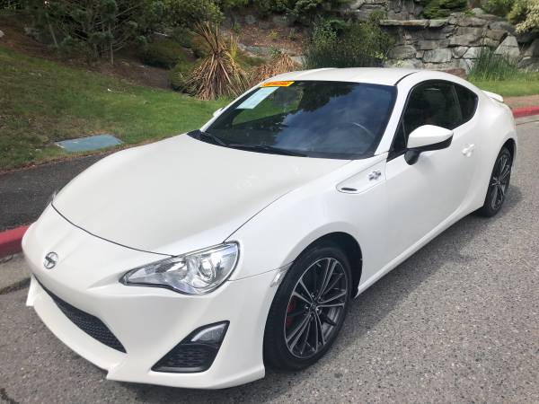 2013 Scion FR-S FRS Coupe --Low Miles, Clean title, 6speed-- for sale in Kirkland, WA