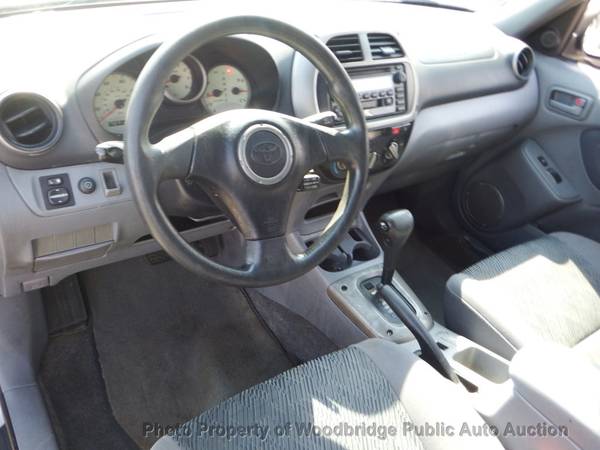 2002 *Toyota* *RAV4* *4dr Automatic 4WD* Silver - cars & trucks - by... for sale in Woodbridge, District Of Columbia – photo 9