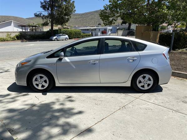 2011 Toyota Prius - Sunroof/JBL Sound/Bluetooth for sale in San Luis Obispo, CA – photo 4