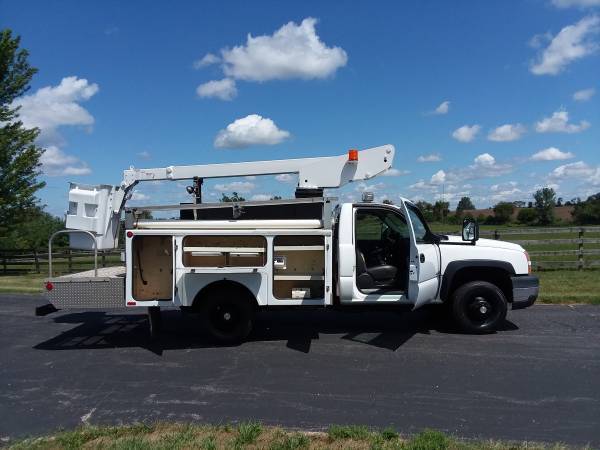 34' 2006 Chevrolet C3500 Bucket Boom Lift Utility Work Service Truck for sale in Gilberts, WY – photo 3