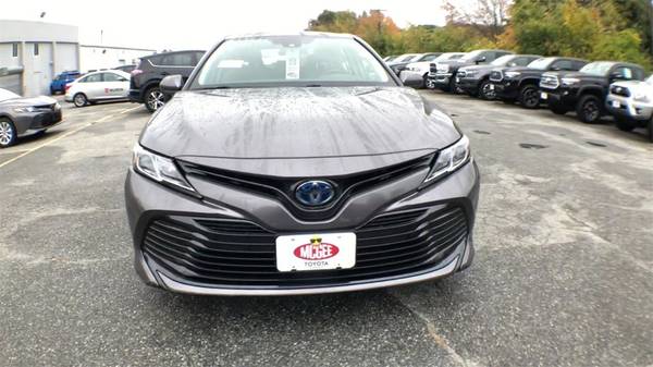 2019 Toyota Camry Hybrid LE sedan for sale in Dudley, MA – photo 3