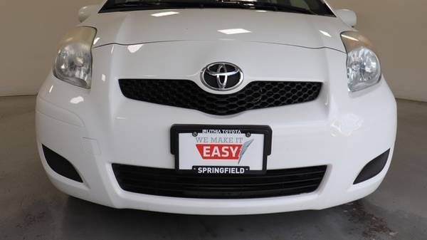 2009 Toyota Yaris 5dr HB Auto Sedan - - by dealer for sale in Springfield, OR – photo 4