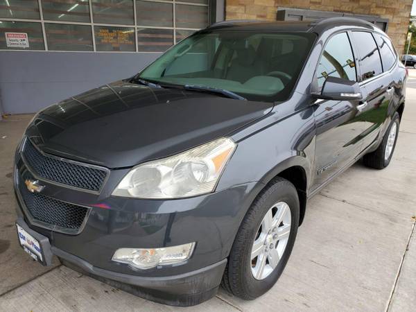 2009 CHEVROLET TRAVERSE - cars & trucks - by dealer - vehicle... for sale in MILWAUKEE WI 53209, WI – photo 2