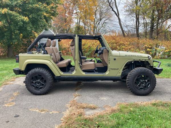 2013 Jeep Wrangler Unlimited Rubicon 4dr Commando Green / Saddle 6... for sale in Waterbury, NY – photo 4