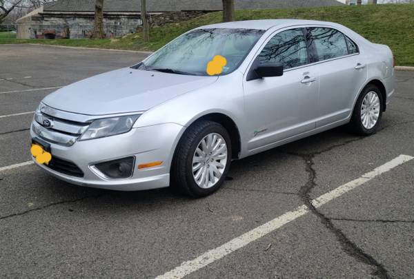 2012 Ford fusion hybrid super low miles only 46k for sale in Brooklyn, NY – photo 2