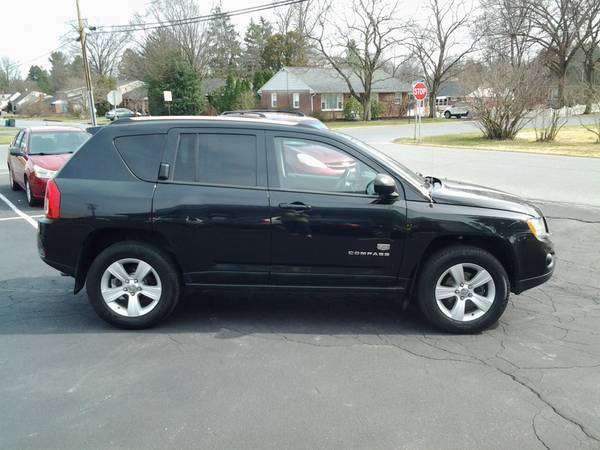 2011 Jeep Compass Limited 70th Anniversary Edition 4x4 - cars & for sale in Bausman, PA – photo 4