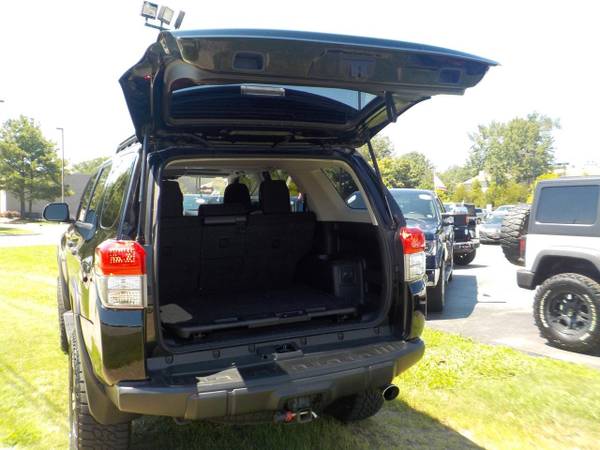 2013 Toyota 4Runner TRAIL 4X4, WARRANTY, LIFTED, OFFROAD, LIQUID METAL for sale in Virginia Beach, VA – photo 13