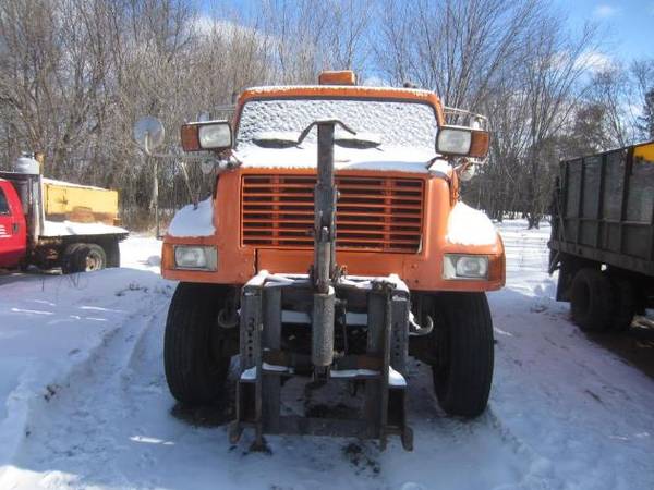 1998 International Dump Truck - 84, 341 Miles Showing - Automatic for sale in Marshfield, WI – photo 5