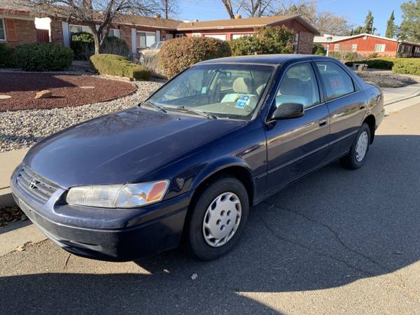 1998 Toyota Camry LE Sedan 4D (80K miles) - cars & trucks - by owner... for sale in Albuquerque, NM – photo 6