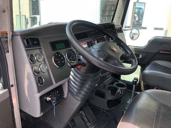 2012 Kenworth T270 Palfinger Hooklift Truck 6956 for sale in Coventry, RI – photo 3