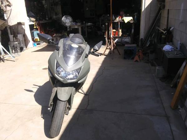 Kawasaki NINJA 250 (2012) for sale in Long Beach, CA – photo 2