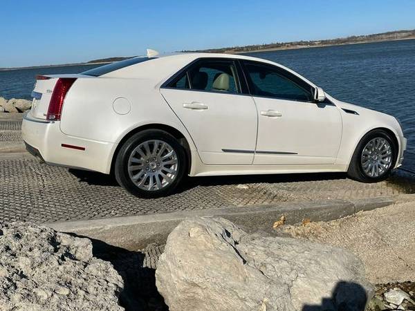 2011 Cadillac CTS - Financing Available! - cars & trucks - by dealer... for sale in Junction City, NE – photo 7