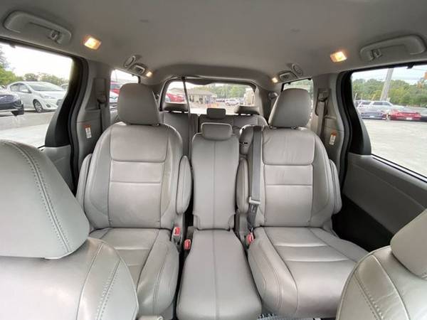2018 Toyota Sienna XLE - cars & trucks - by dealer - vehicle... for sale in Murfreesboro, TN – photo 13