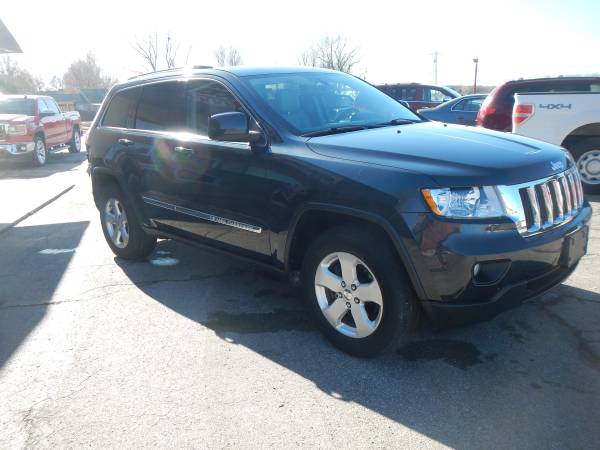 2012 Jeep Grand Cherokee - cars & trucks - by dealer - vehicle... for sale in Claremore, OK – photo 3